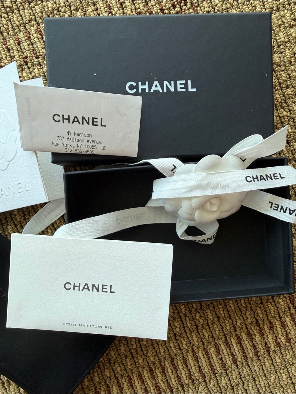 Chanel packaging and cards - Picture 2 of 4